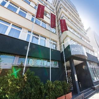 Arcadia Belmondo 4* Hamborg